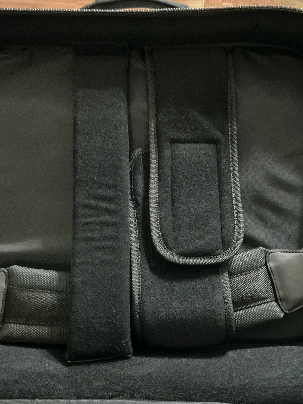 NEW - ICON Black Computer-Notebook Case